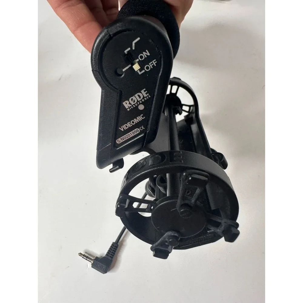 Rode shotgun videomic